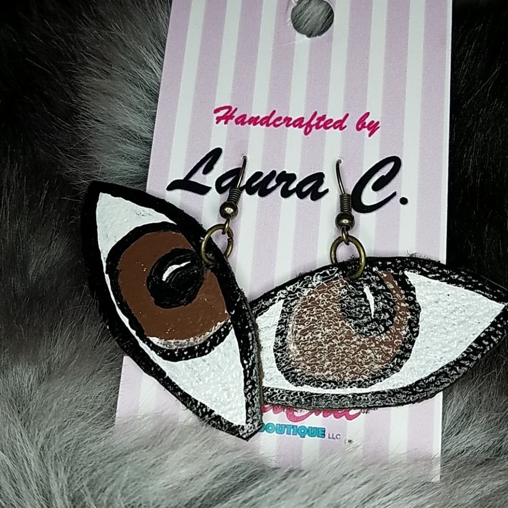 Eyes on you Earrings